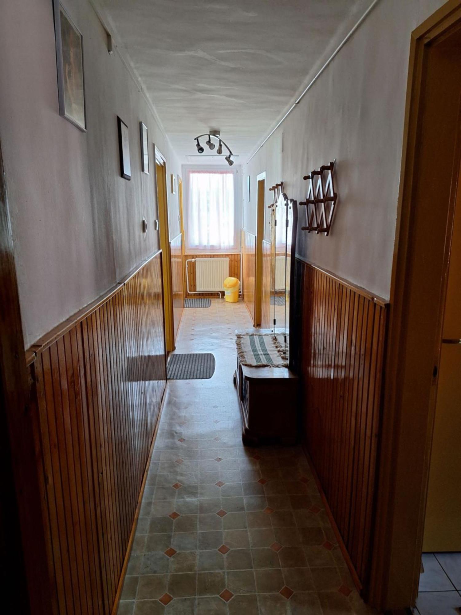 Bed and Breakfast Fenyo Panzio Мезёкёвешд Экстерьер фото